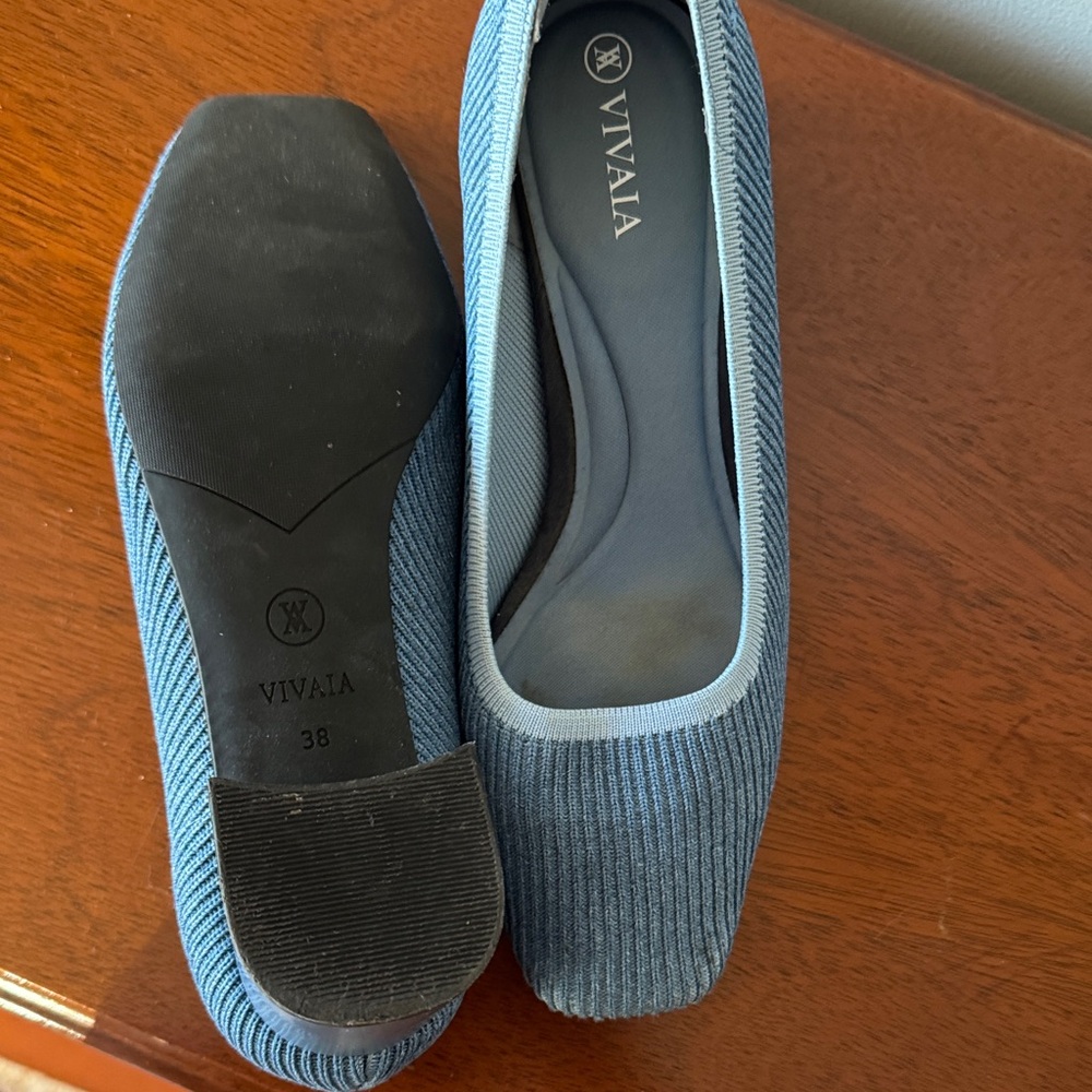 VIVAIA Blue Women's Flats - Picture 2 of 3